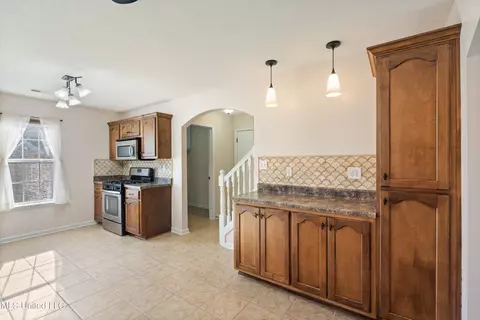 2736 Flora Lee Dr, Nesbit, MS 38651 photo 18
