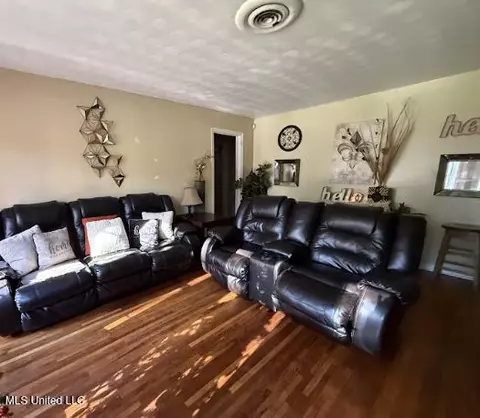 4801 Maplewood Dr, Jackson, MS 39206 photo 6