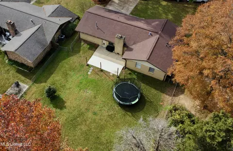 View/Area - 910 Cedar Hill Dr, Clinton, MS 39056 photo 1 of 2