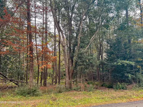 10740 Limu Pl, Diamondhead, MS 39525