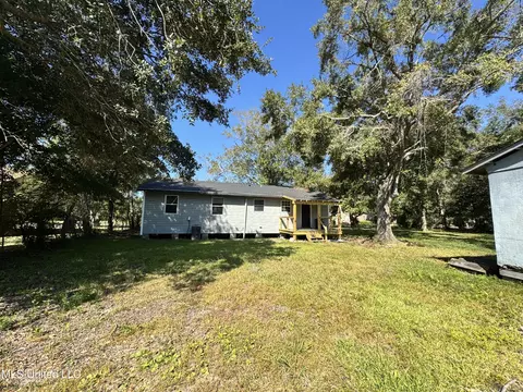 4830 Saphire Ave, Moss Point, MS 39563 photo 3