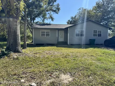 4830 Saphire Ave, Moss Point, MS 39563
