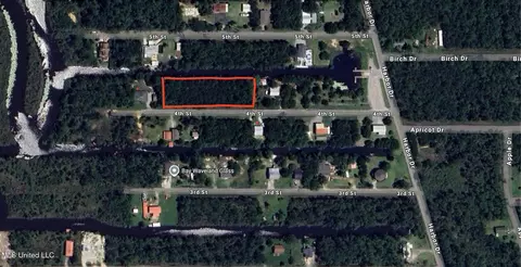 538-547 4th Street St, Bay Saint Louis, MS 39520