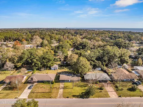 208 Saint Augustine Dr, Long Beach, MS 39560 photo 24