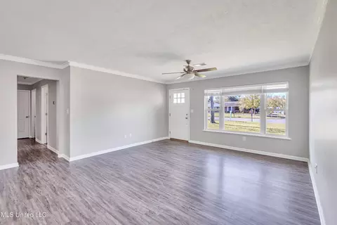 208 Saint Augustine Dr, Long Beach, MS 39560 photo 6