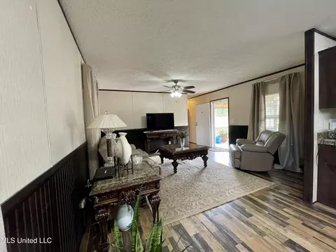 124 John Bond Rd, Wiggins, MS 39577 photo 4