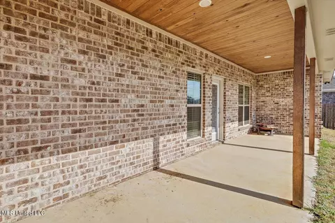 209 Chartleigh Cir, Canton, MS 39046 photo 26