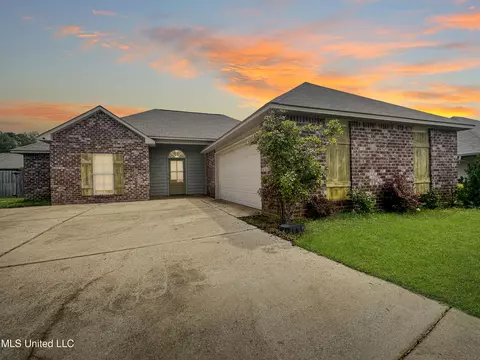 503 Brighton Trl, Florence, MS 39073