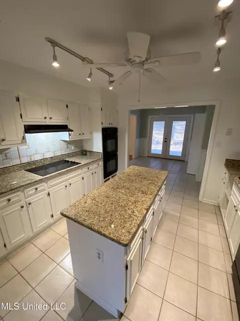 790 Ewa Pl, Diamondhead, MS 39525 photo 8