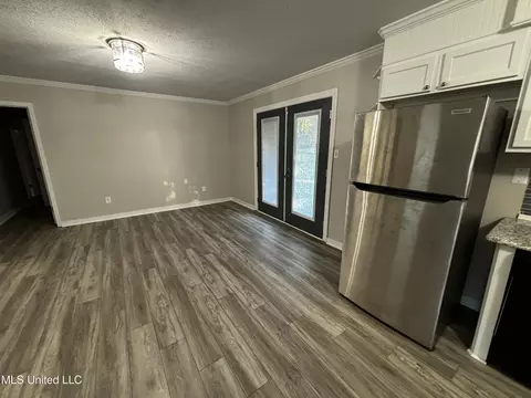 Dining - 1249 Springdale Dr, Jackson, MS 39211 photo 1 of 1