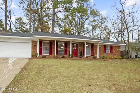 1719 Southaven Cir, Jackson, MS 39204