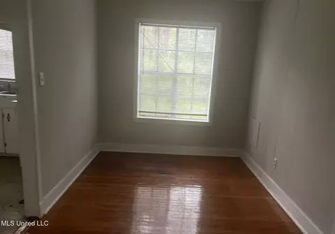 3158 Alameda Dr, Jackson, MS 39212 photo 5