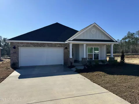 15929 Blue Ridge Dr, Gulfport, MS 39503