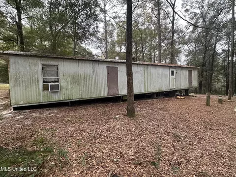 107 Maple St, Lucedale, MS 39452 photo 5