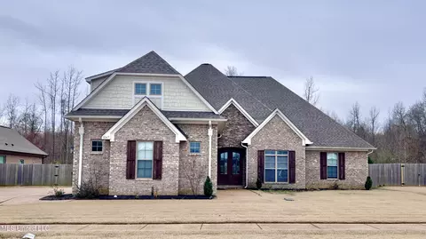 5147 Watson Place Ln, Nesbit, MS 38651
