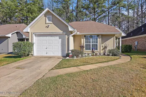 Exterior - 116 Shadow Lodge Cir, Pearl, MS 39208 photo 2 of 4