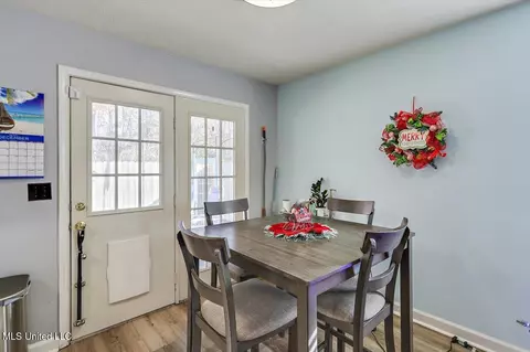 Dining - 116 Shadow Lodge Cir, Pearl, MS 39208 photo 1 of 1