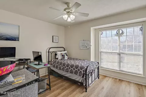 Bedroom - 116 Shadow Lodge Cir, Pearl, MS 39208 photo 3 of 3