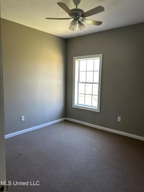 Bedroom - 292 Parks Rd, Jackson, MS 39212 photo 3 of 3