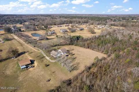 View/Area - 292 Parks Rd, Jackson, MS 39212 photo 6 of 7