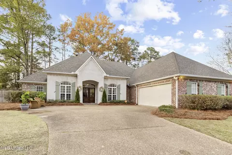 364 Kingsbridge Rd, Madison, MS 39110