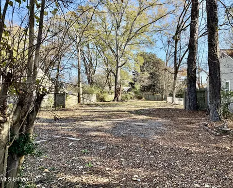 3930 Royal St, Jackson, MS 39206