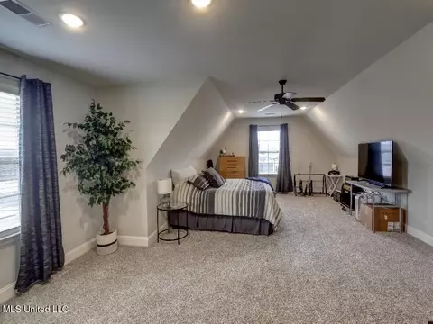 Bedroom - 1052 Peggy Cv, Hernando, MS 38632 photo 5 of 6