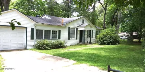 100 Beau Pre Rd, Natchez, MS 39120 photo 2