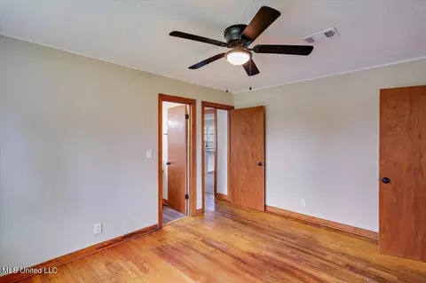 Bedroom - 310 Carpenter, Utica, MS 39175 photo 2 of 4