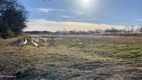 3002 Counce Road Rd, Robinsonville, MS 38664