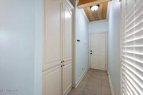 Entry Way - 101 Cedar Green Cv, Canton, MS 39046 photo 5 of 5