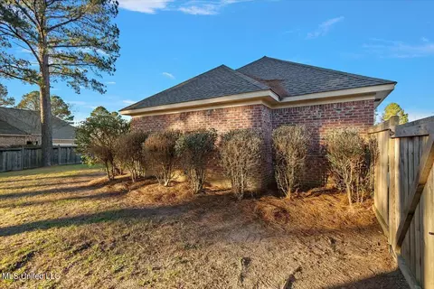 Exterior - 101 Cedar Green Cv, Canton, MS 39046 photo 4 of 5