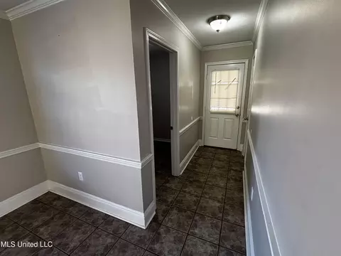 Entry Way - 473 Mockingbird Ln, Madison, MS 39110 photo 1 of 1