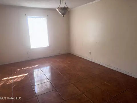 6601 Clark Ave, Moss Point, MS 39563 photo 11