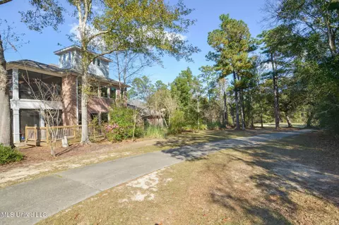 Exterior - 758 Pinehurst Ct, Diamondhead, MS 39525 photo 5 of 9