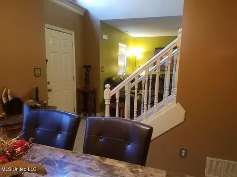 Entry Way - 6827 Ruby Cv, Walls, MS 38680 photo 1 of 1