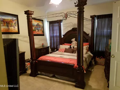 Bedroom - 6827 Ruby Cv, Walls, MS 38680 photo 1 of 3