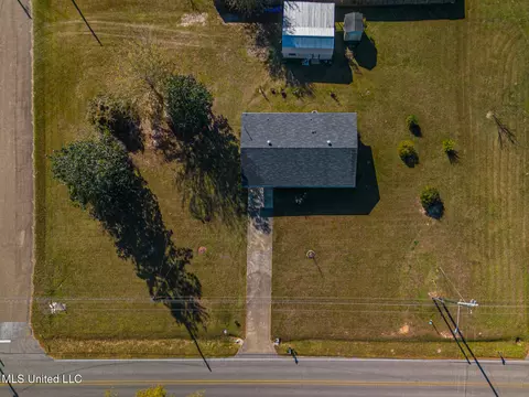 View/Area - 1014 W College Ave, Wiggins, MS 39577 photo 1 of 2