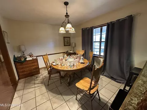 Dining - 454 Ms-545 #545S, Magee, MS 39111 photo 1 of 2