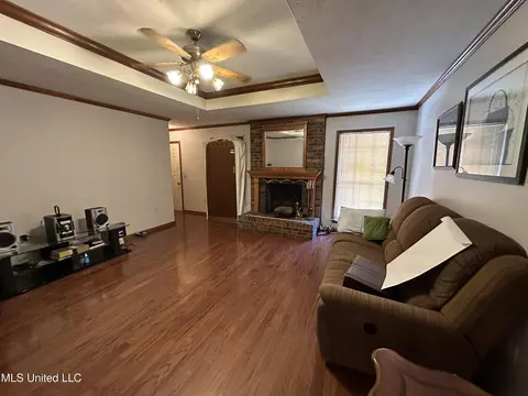 Living - 454 Ms-545 #545S, Magee, MS 39111 photo 2 of 2