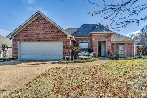 115 Rockbridge Cir, Clinton, MS 39056
