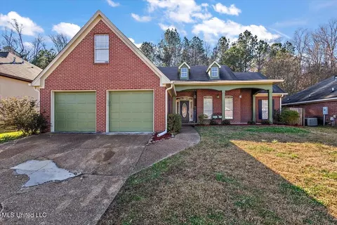 290 Azalea Ct, Brandon, MS 39047