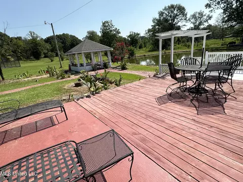 Exterior - 4128 S Siwell Rd, Byram, MS 39272 photo 4 of 4