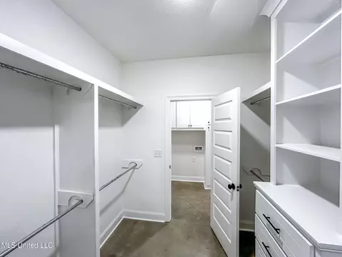 Other - 997 Riverside Ln, Pearl, MS 39208 photo 1 of 2