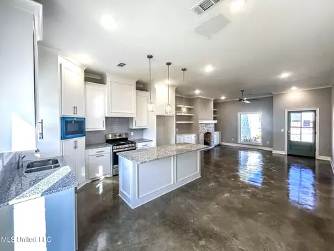 987 Riverside Ln, Pearl, MS 39208 photo 3