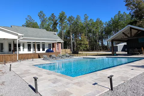 139 Brashier Ln, Lucedale, MS 39452 photo 9