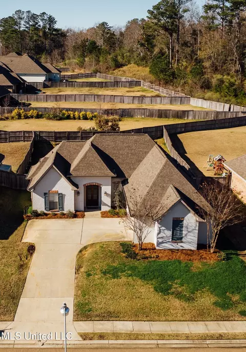 805 Bryce St, Brandon, MS 39047