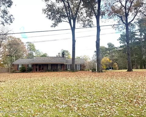 234 Traceway Dr, Natchez, MS 39120