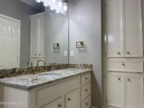 1804 Lake Trace Dr, Jackson, MS 39211 photo 37