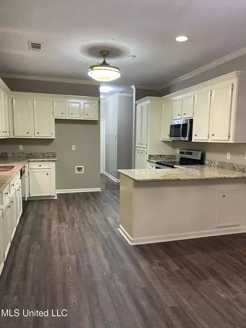 1804 Lake Trace Dr, Jackson, MS 39211 photo 16
